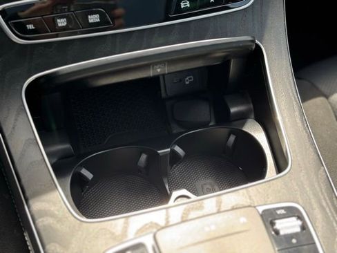 Used 2022 Mercedes-Benz E 53 AMG 4MATIC Sedan image 44