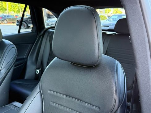 Certified 2026 Mercedes-Benz GLC 350e 4MATIC image 3