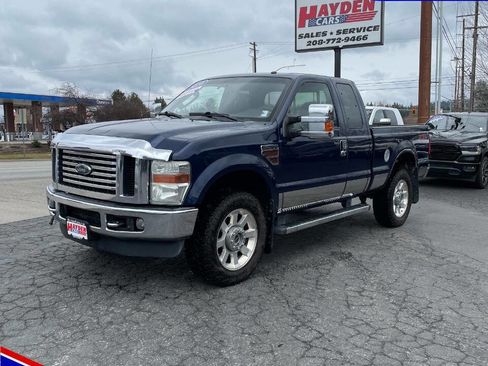 Used 2010 Ford F350 Lariat image 1