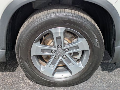 Used 2023 Honda Pilot EX-L image 9