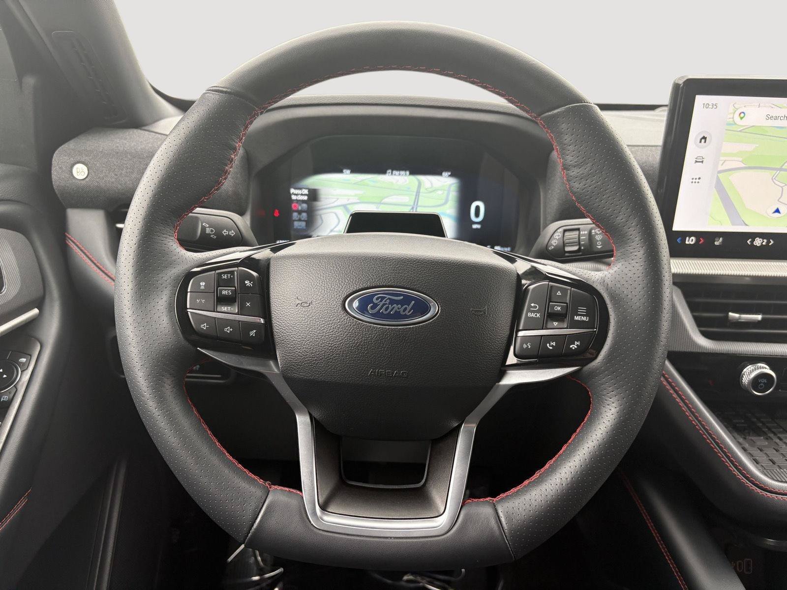 Used 2025 Ford Explorer ST-Line w/ Premium Package AWD/4WD image 18