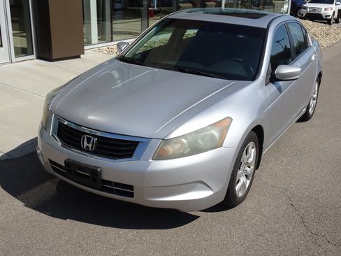Used 2009 Honda Accord EX-L image 9