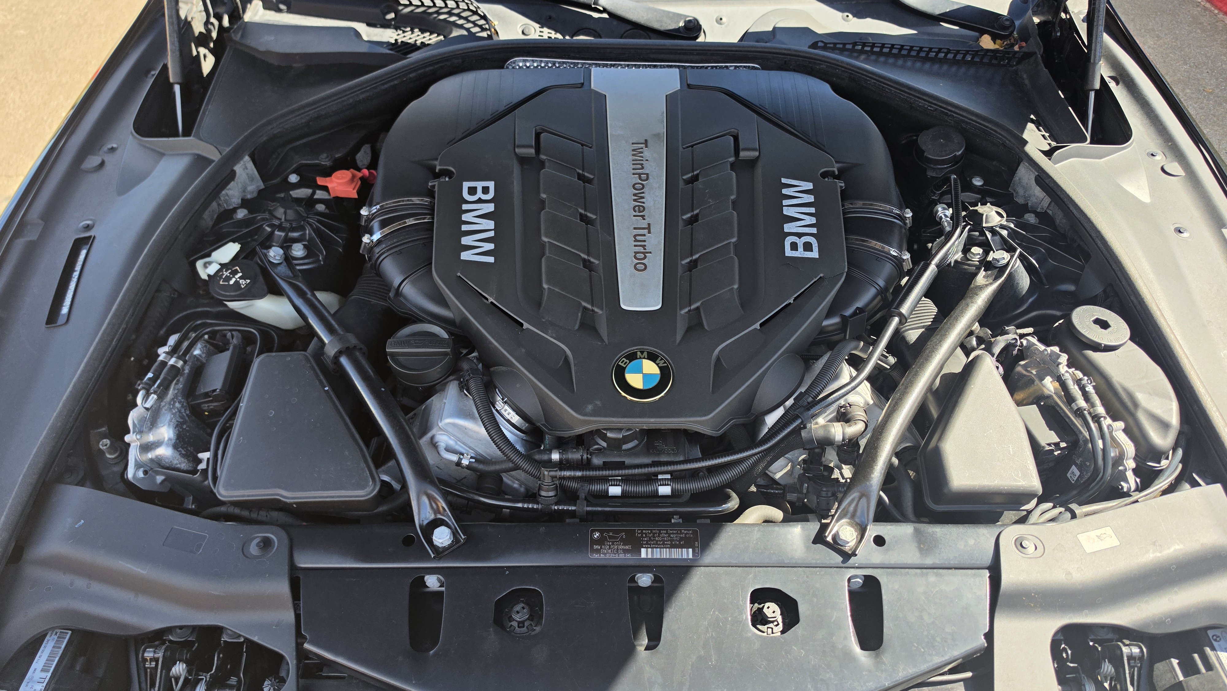 Used 2013 BMW 650i xDrive Convertible AWD/4WD image 17