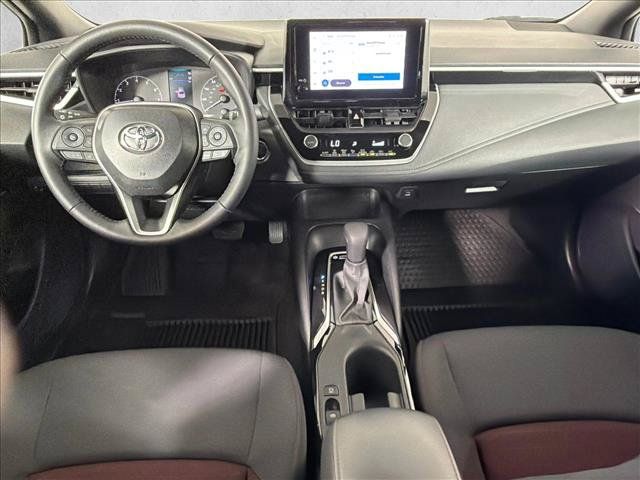 Used 2025 Toyota Corolla SE FWD image 22