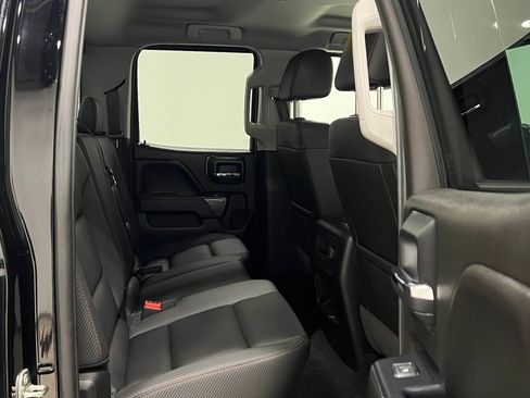 Used 2018 GMC Sierra 1500 SLT AWD/4WD image 34