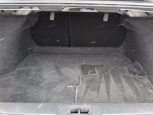 Used 2022 Nissan Sentra SR w/ Midnight Edition image 17