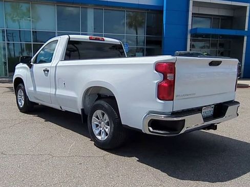 Used 2022 Chevrolet Silverado 1500 W/T RWD image 6