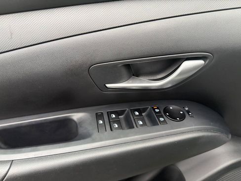 Used 2025 Hyundai Santa Cruz SEL image 17