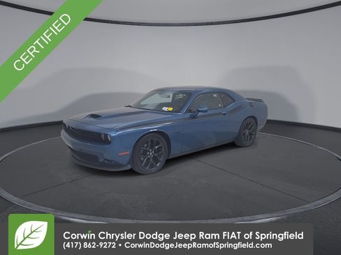 Used 2020 Dodge Challenger R/T w/ Blacktop Package image 7