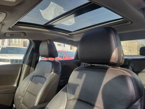 Used 2016 Chevrolet Malibu Premier w/ Driver Confidence Package image 17