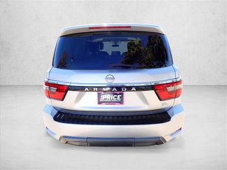 Used 2021 Nissan Armada SL w/ Captain's Chairs Package video 3