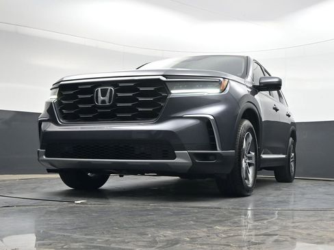 Certified 2025 Honda Pilot EX-L image 27