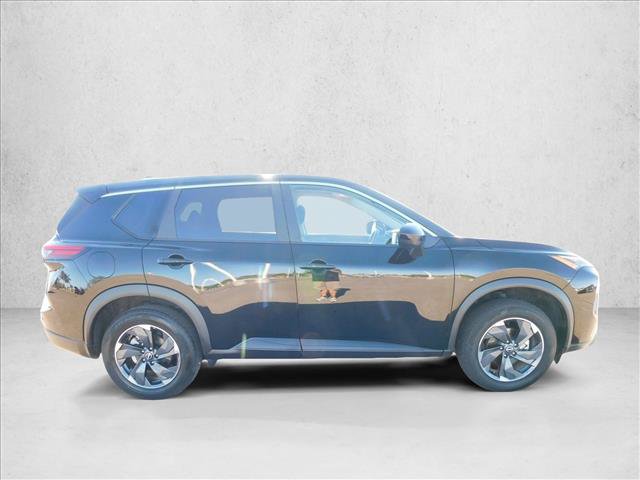 Used 2025 Nissan Rogue SV FWD image 7