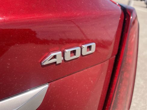 Used 2023 Cadillac XT5 Premium Luxury w/ LPO, Floor Liner Package FWD image 5