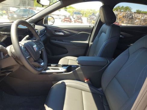 New 2026 Buick Envista Sport Touring image 18