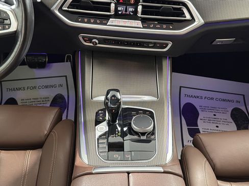 Used 2021 BMW X5 xDrive40i w/ M Sport Package image 22
