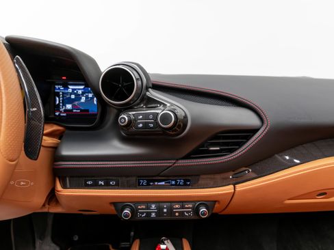 Certified 2022 Ferrari F8 Tributo image 31