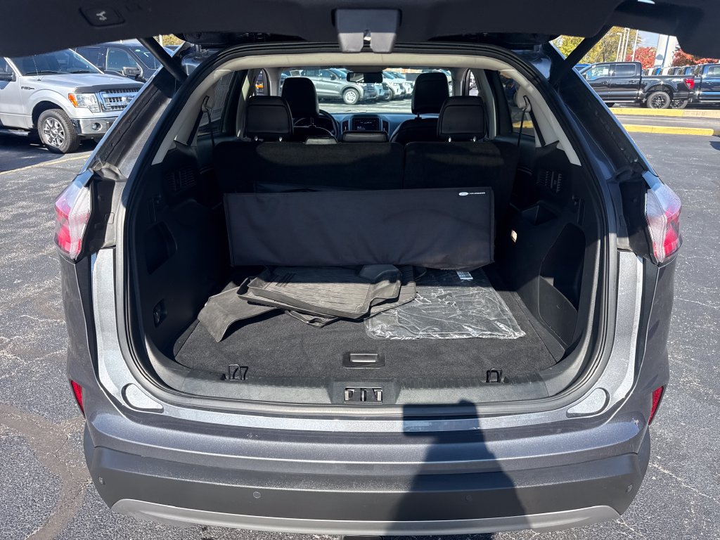 Used 2024 Ford Edge SEL w/ Convenience Package AWD/4WD image 13