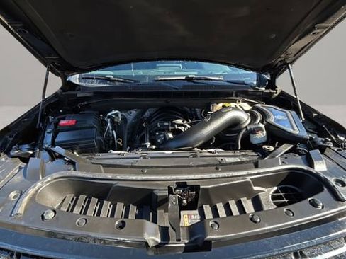 Used 2021 Chevrolet Tahoe RST w/ Luxury Package image 33