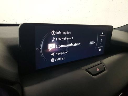 Certified 2025 MAZDA CX-70 Plug-In Hybrid w/ Premium Plus AWD/4WD image 25