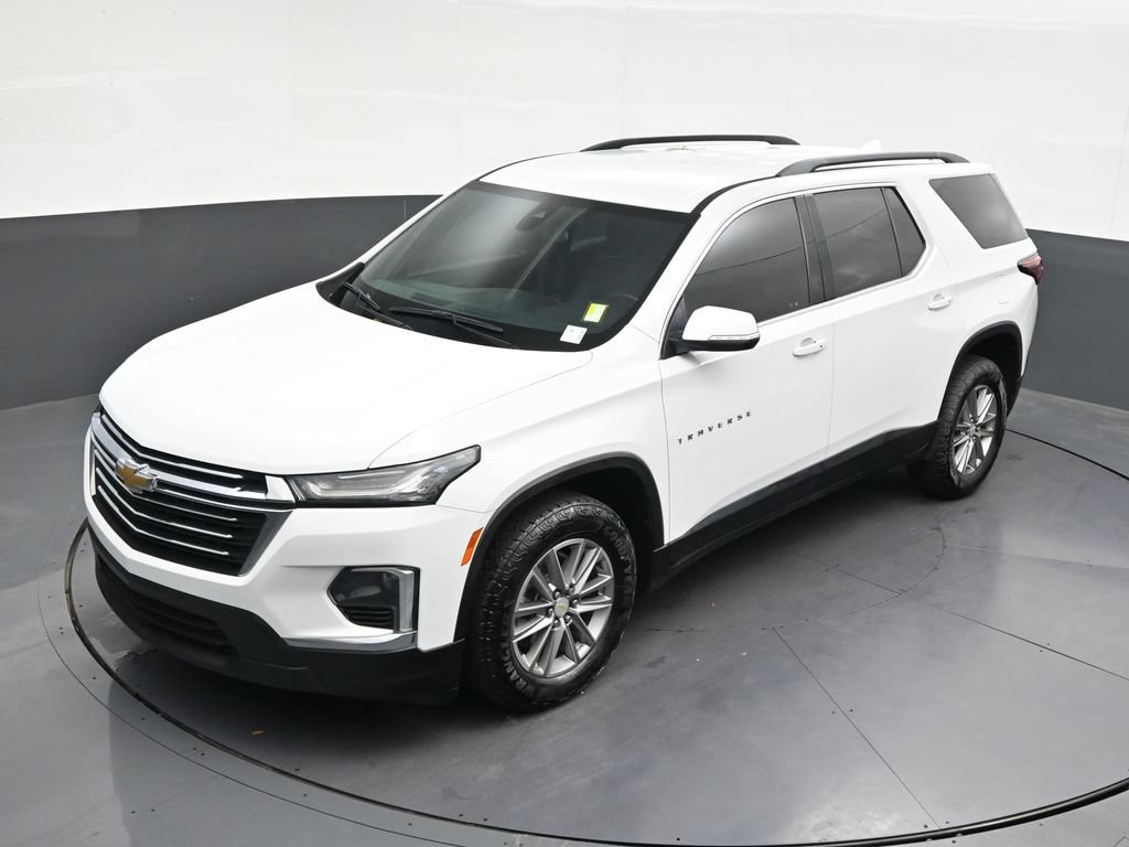 Used 2023 Chevrolet Traverse LT FWD image 16