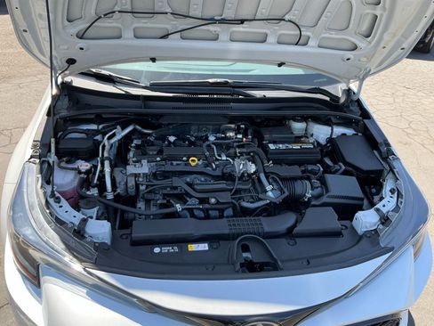 Used 2021 Toyota Corolla SE w/ SE Preferred Package FWD image 22
