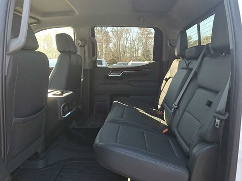 Certified 2024 GMC Sierra 1500 Elevation w/ Elevation Premium Package image 12