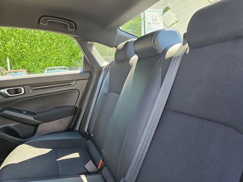 Used 2023 Honda Civic Sport image 18
