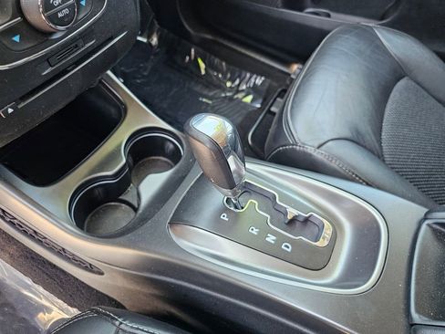 Used 2020 Dodge Journey Crossroad FWD image 30