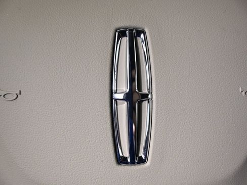 New 2026 Lincoln Corsair Reserve w/ Jet Appearance Package image 34