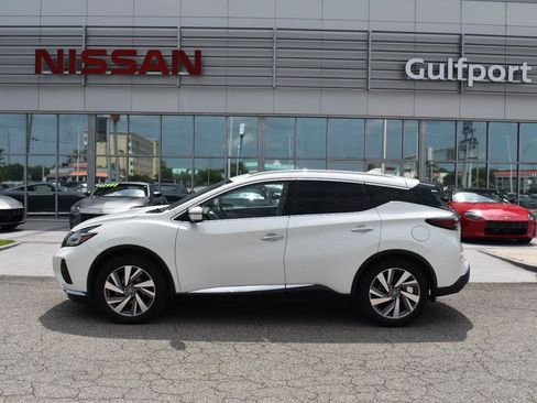 Used 2019 Nissan Murano SL w/ SL Technology Package FWD image 3