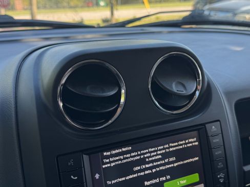 Used 2015 Jeep Patriot High Altitude image 70