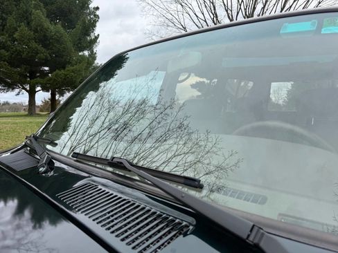 Used 1996 Toyota Land Cruiser image 29