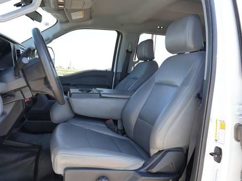 Used 2025 Ford F250 XL AWD/4WD image 11