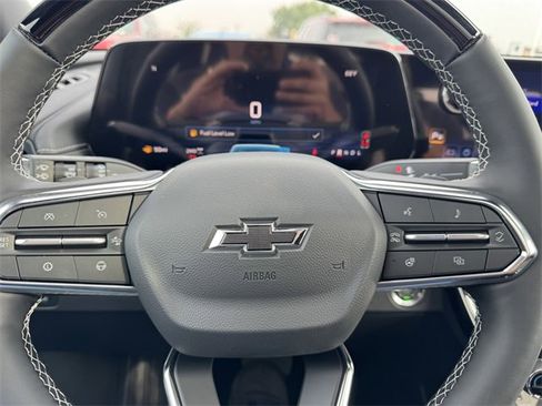 New 2026 Chevrolet Traverse Z71 w/ Enhanced Driving Package image 17