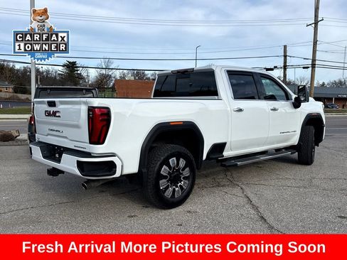 Used 2025 GMC Sierra 2500 Denali w/ Denali Reserve Package image 2
