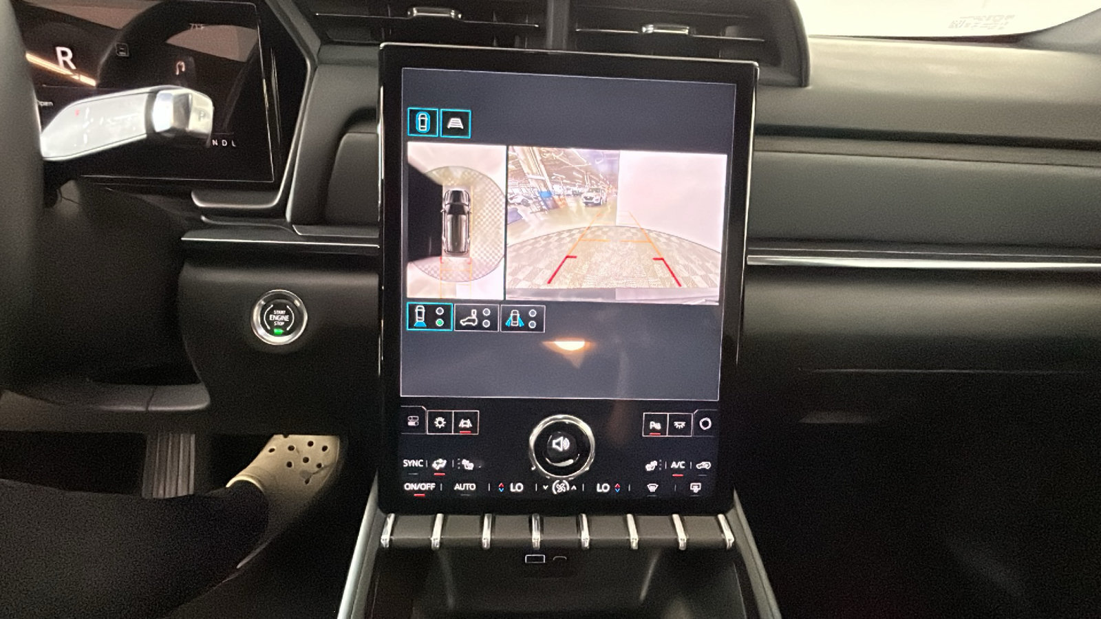 New 2026 GMC Terrain AT4 w/ Technology Package II AWD/4WD image 28