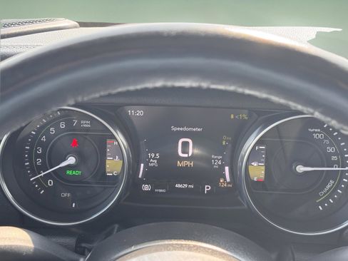 Used 2023 Jeep Wrangler Sahara w/ Cold Weather Group image 24