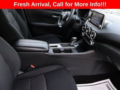 Used 2025 Nissan Sentra SV image 11