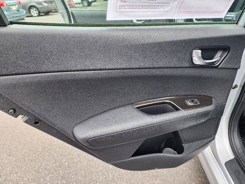 Used 2020 Kia Optima EX image 23