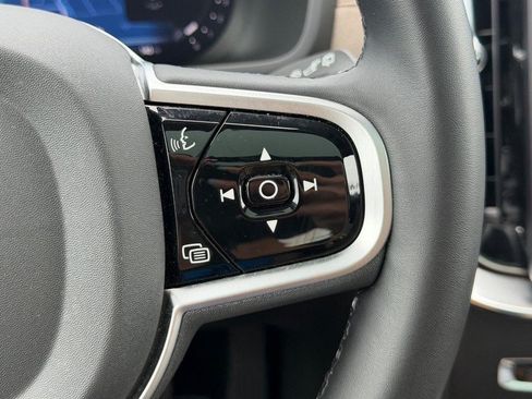 Certified 2026 Volvo XC90 B6 Plus AWD/4WD image 18