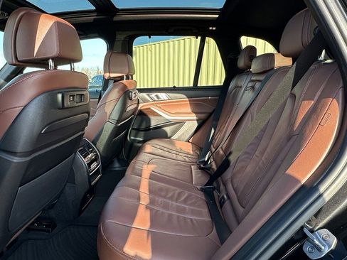 Used 2020 BMW X5 xDrive40i w/ Executive Package image 10