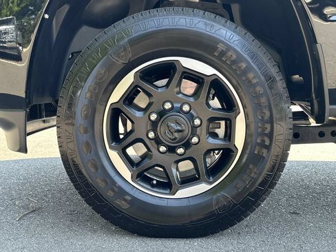 Certified 2025 RAM 2500 Laramie AWD/4WD image 16