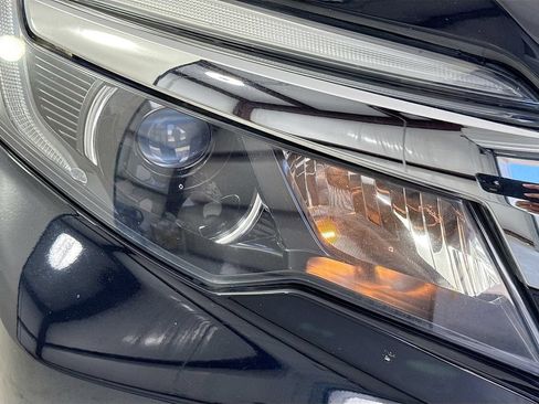 Used 2020 Honda Ridgeline Sport image 34