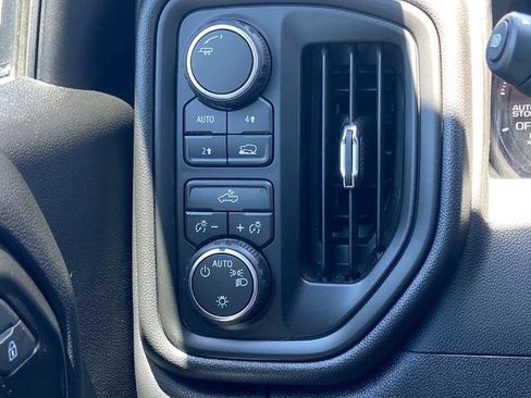 Used 2026 Chevrolet Silverado 1500 Custom w/ Turbomax Blackout Package AWD/4WD image 13