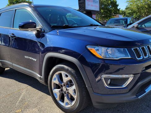 Used 2018 Jeep Compass Limited w/ Navigation Group FWD image 1