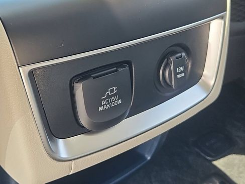 Certified 2026 Kia Carnival SX w/ SX Dark Edition Package FWD image 21