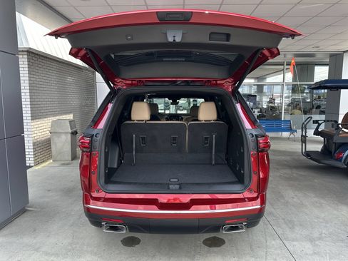 Certified 2023 Chevrolet Traverse Premier FWD image 26
