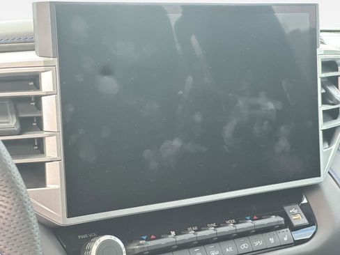 Certified 2025 Toyota Sequoia Platinum image 54