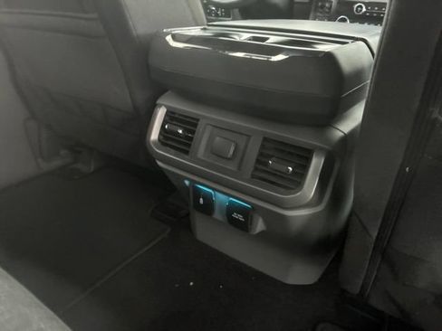 Used 2022 Ford F150 XLT w/ Equipment Group 302A High AWD/4WD image 18